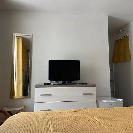 Gasthof Sqaq Numru 1 Accomodation 3*