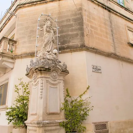 Sqaq Numru 1 Accomodation 3* Rabat