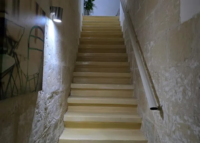 Vendégház Sqaq Numru 1 Accomodation