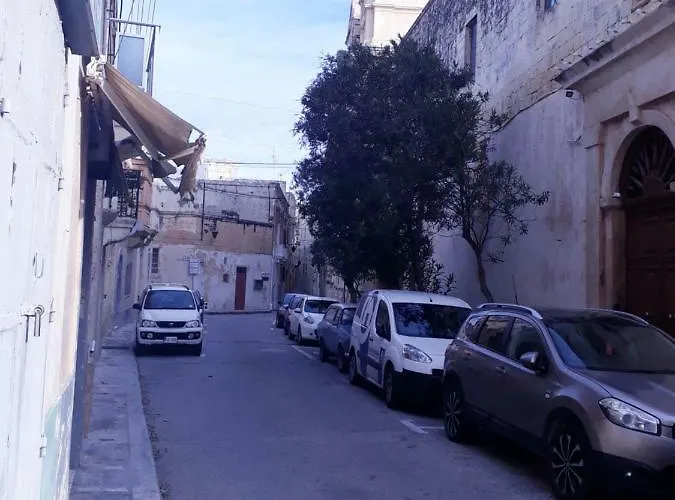 Sqaq Numru 1 Accomodation Guest house 3*