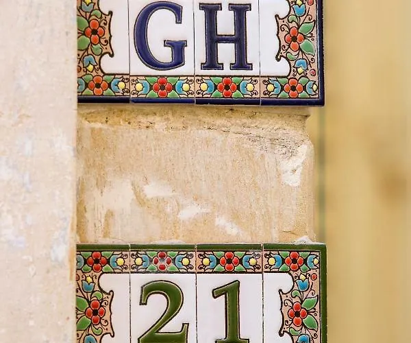 Gasthof Sqaq Numru 1 Accomodation 3*