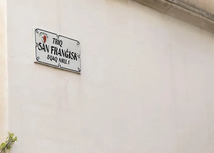 Gasthof Sqaq Numru 1 Accomodation