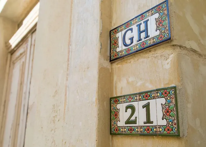 Sqaq Numru 1 Accomodation 3* Rabat