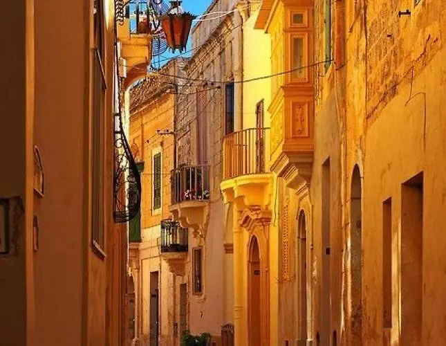 Sqaq Numru 1 Accomodation Gasthof 3*